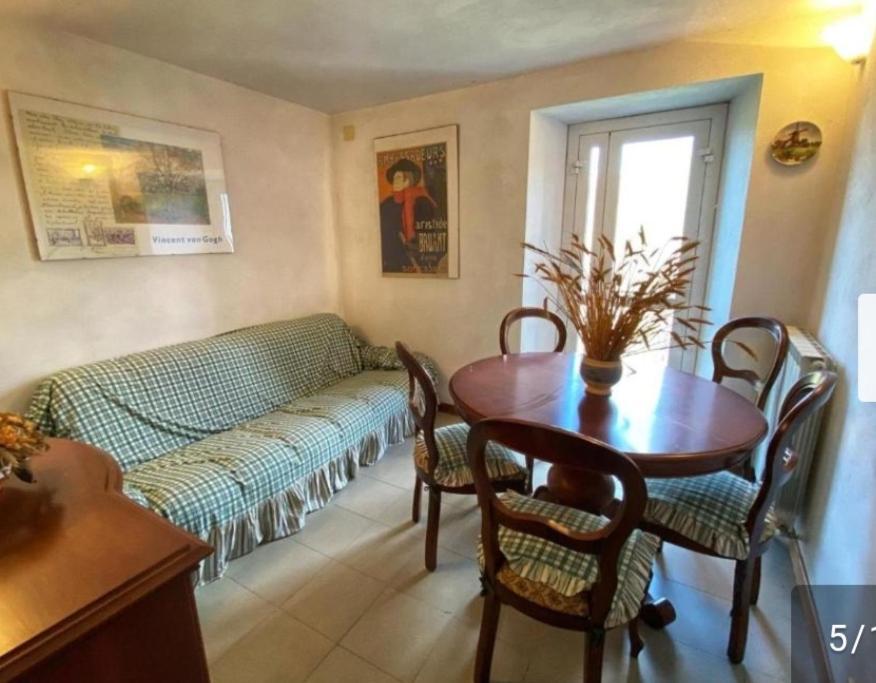 La Casetta Rosa Rocchetta di Vara Εξωτερικό φωτογραφία